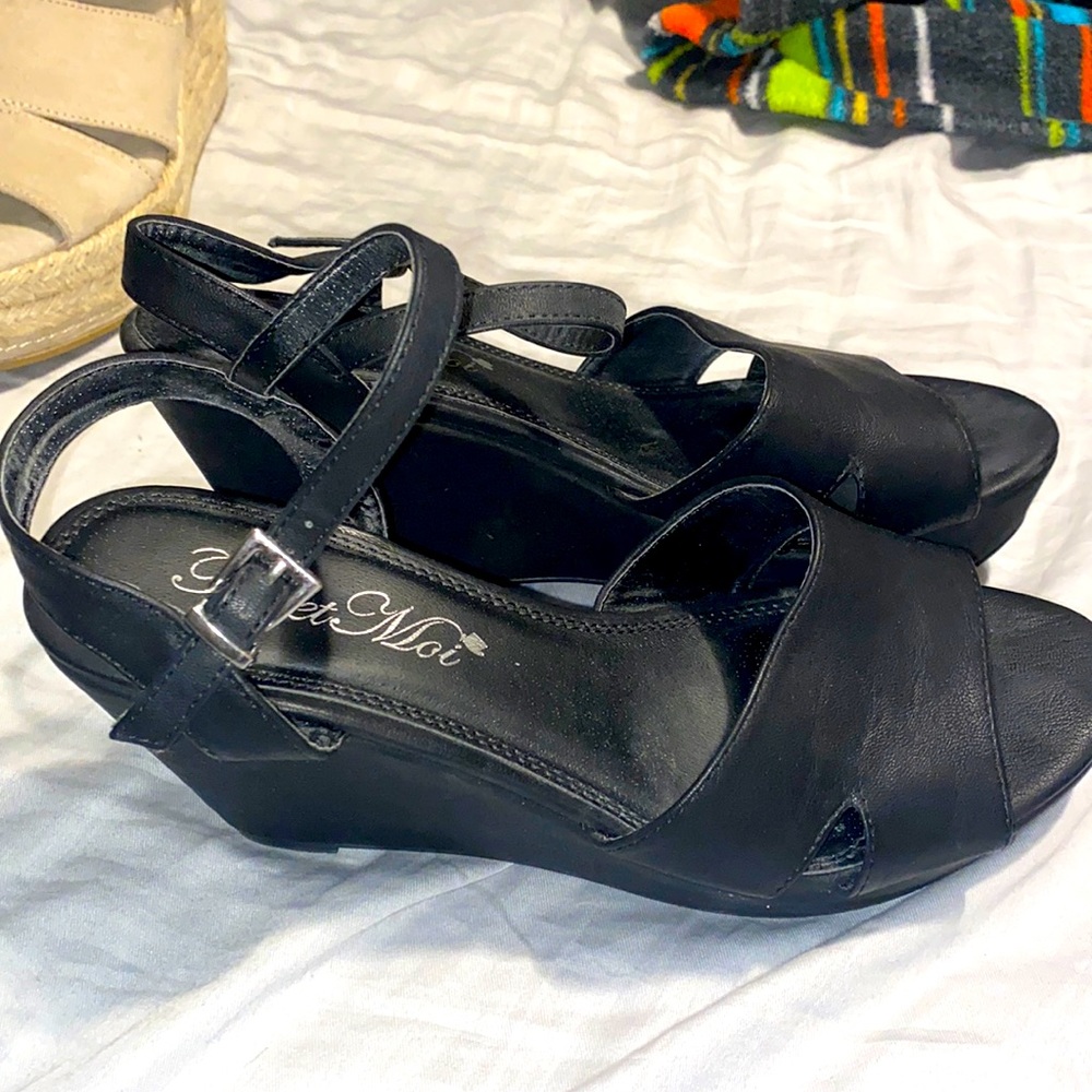 Wedge sandals